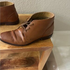 Florsheim size 8.5 cognac dress boots